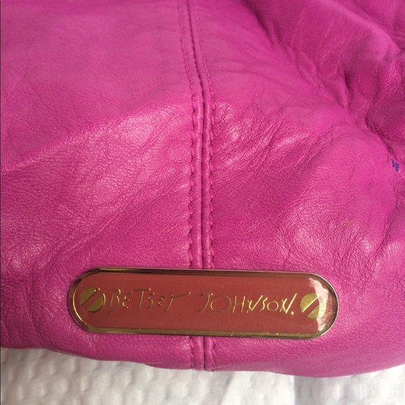 HOT PINK buttery leather Betsey bag - Picture 4 of 6